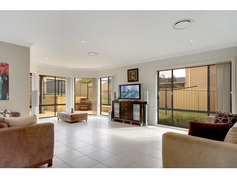 91 Robins Creek Drive, Horsley NSW 2530
