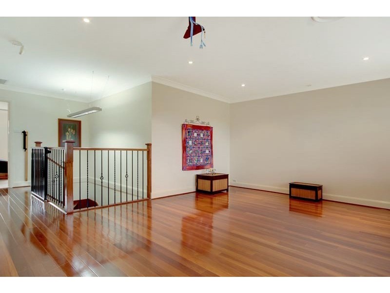 91 Robins Creek Drive, Horsley NSW 2530