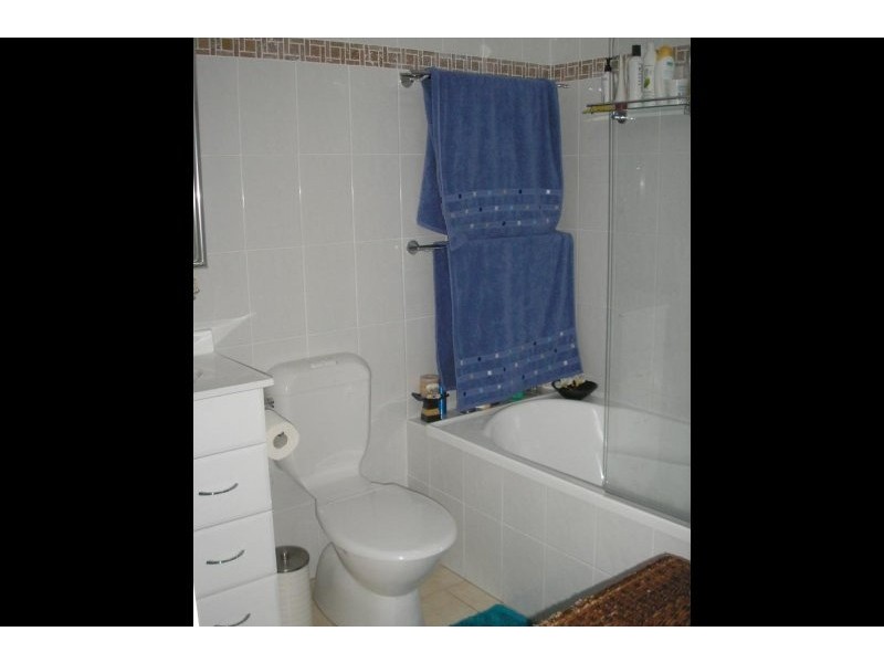 8B Horsley Drive, Horsley NSW 2530