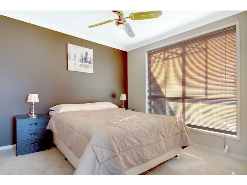 8 Arboreal Place, Horsley NSW 2530