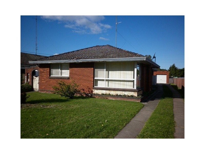 1/36  Station Street, Dapto NSW 2530