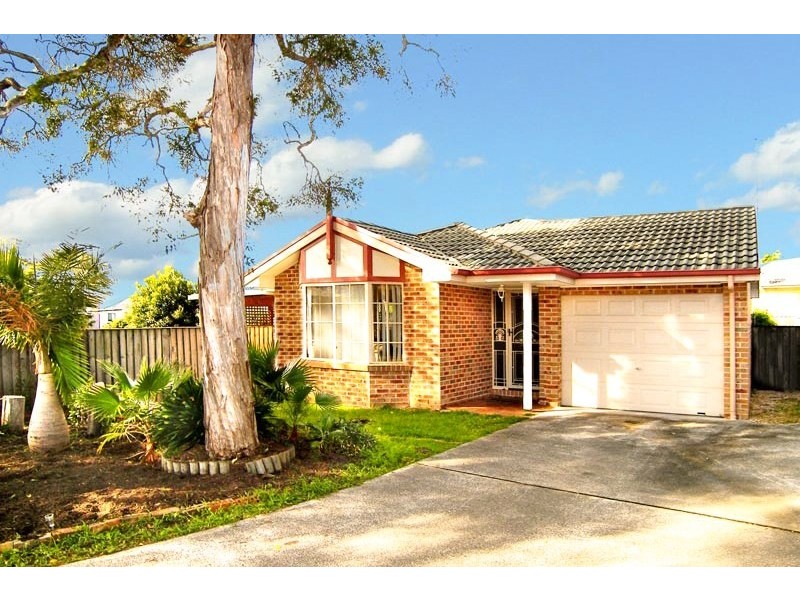 35 Jenail Place, Horsley NSW 2530