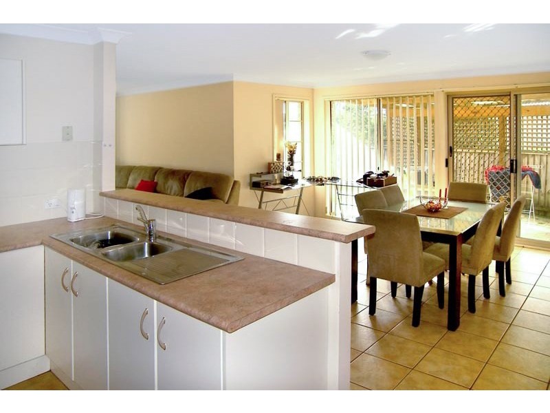 35 Jenail Place, Horsley NSW 2530