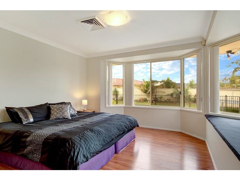 25 Robins Creek Drive, Horsley NSW 2530