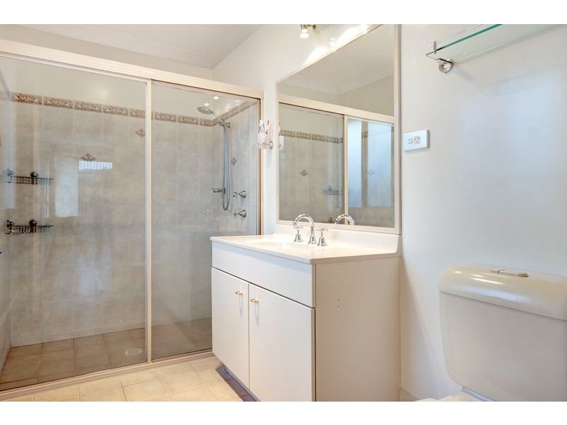 25 Robins Creek Drive, Horsley NSW 2530