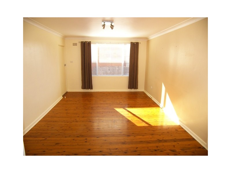 3/27  Prince Edward Drive, Dapto NSW 2530