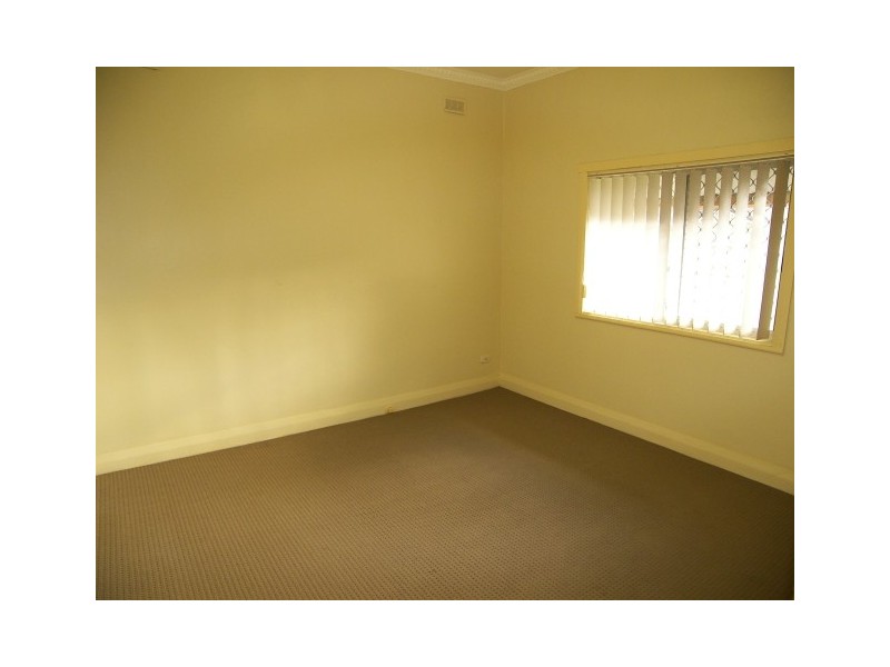 10 Osborne Street, Dapto NSW 2530