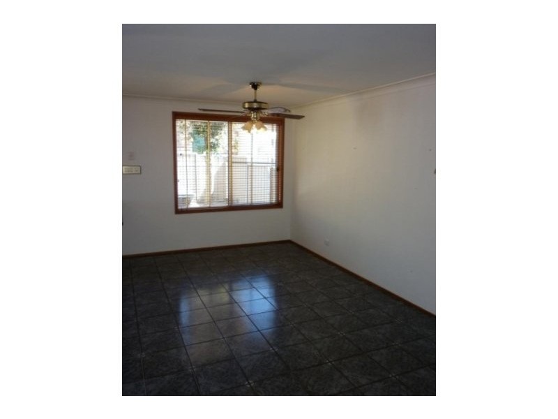 2/3 Sunnybank Crescent, Horsley NSW 2530