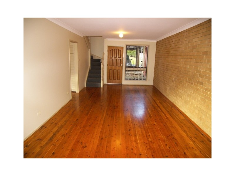 3/394 Princes Highway, Dapto NSW 2530