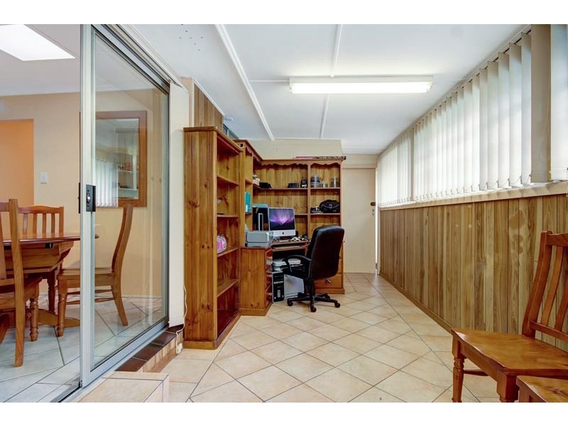 53 Tait Avenue, Kanahooka NSW 2530