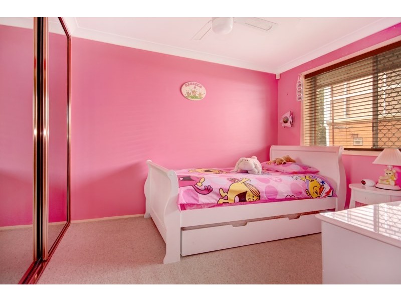 53 Tait Avenue, Kanahooka NSW 2530