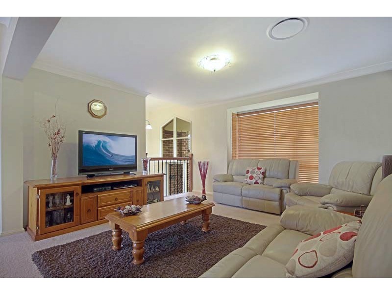 10 Dawes Court, Horsley NSW 2530