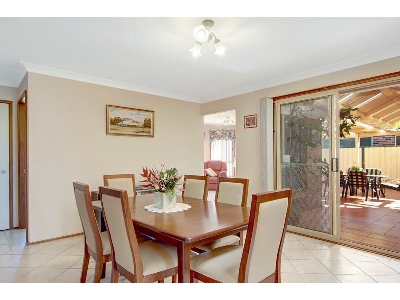 6 Yeldah Drive, Horsley NSW 2530