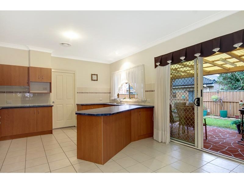 86 Stanthorpe Drive, Kanahooka NSW 2530