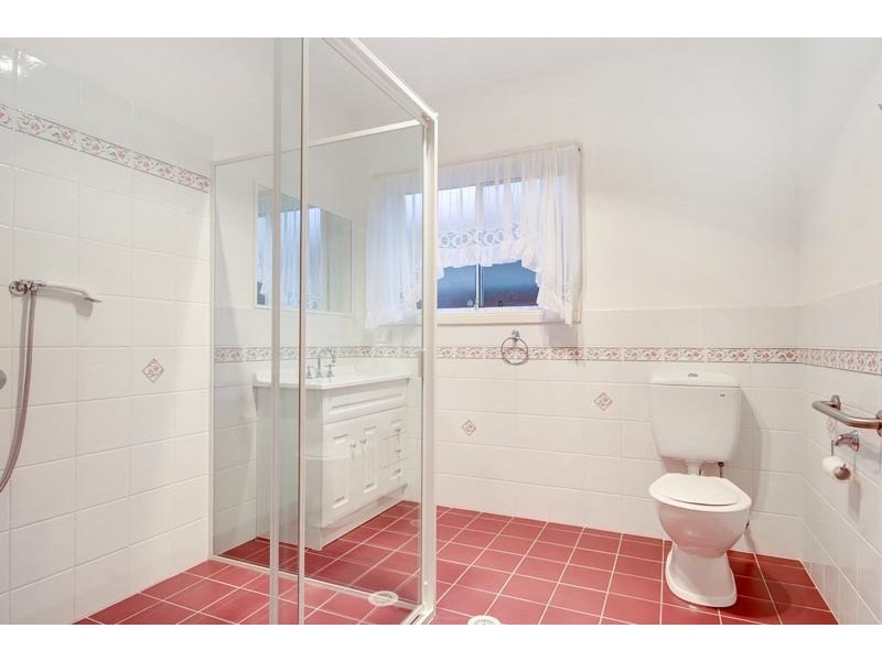 86 Stanthorpe Drive, Kanahooka NSW 2530