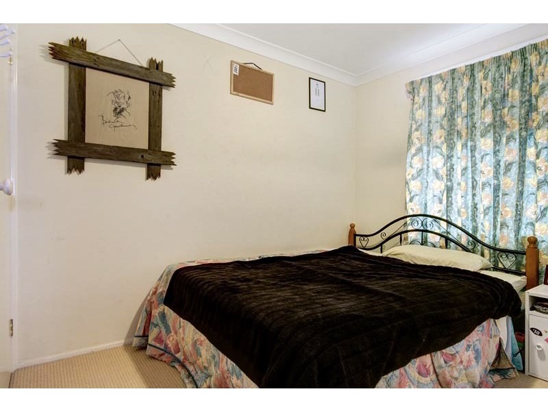 16 Selwyn Grove, Horsley NSW 2530