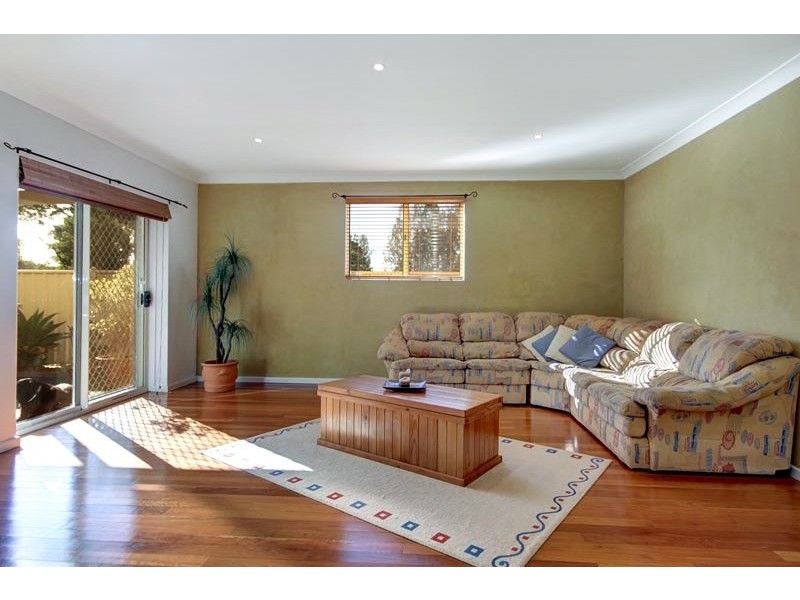 20 Sunnybank Crescent, Horsley NSW 2530