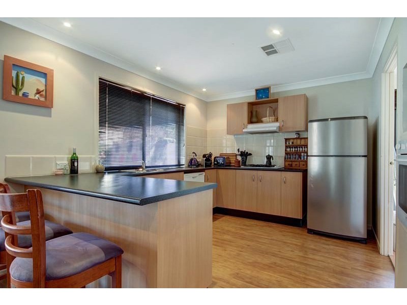 15 Kariewood Circuit, Horsley NSW 2530