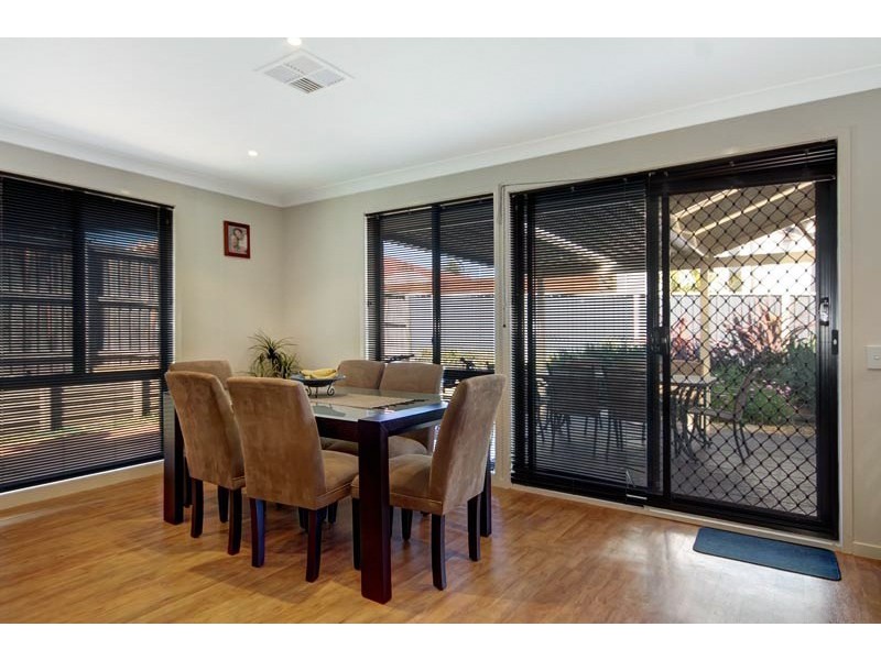 15 Kariewood Circuit, Horsley NSW 2530