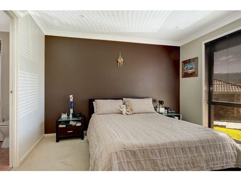 15 Kariewood Circuit, Horsley NSW 2530