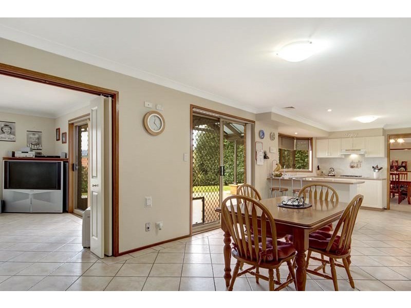 19 Glengarry Way, Horsley NSW 2530