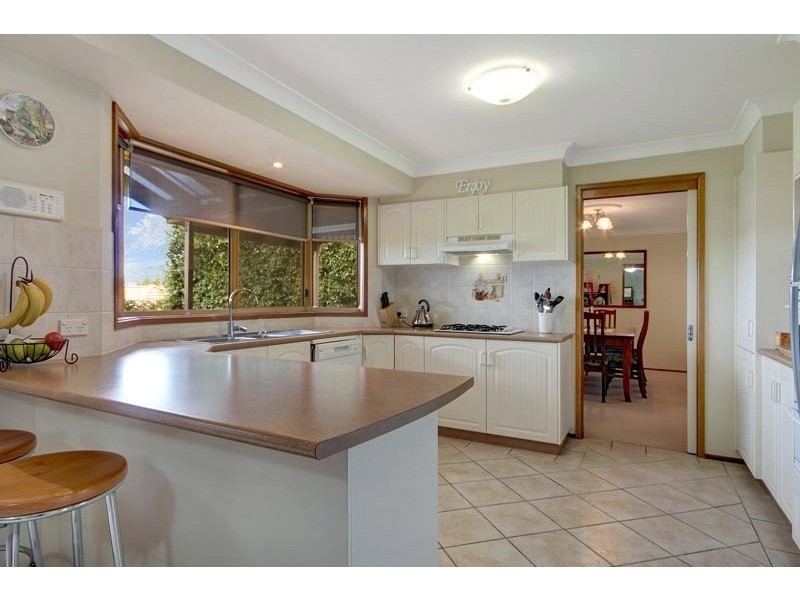 19 Glengarry Way, Horsley NSW 2530