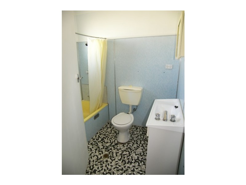 2/91 Burke Road, Dapto NSW 2530