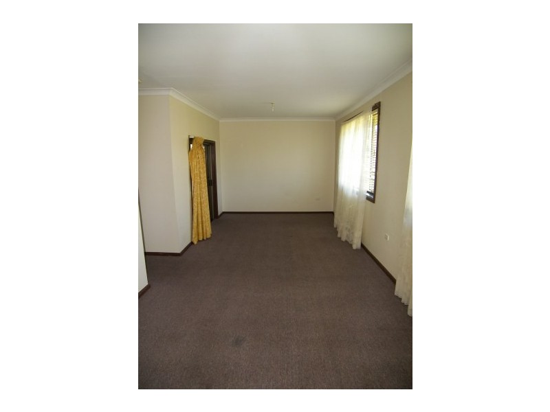 84 Emerson Road, Dapto NSW 2530