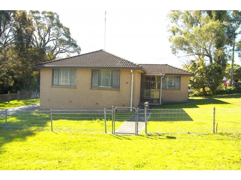 84 Emerson Road, Dapto NSW 2530
