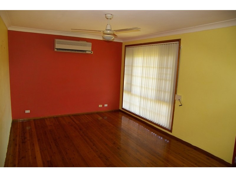 49 Compton Street, Dapto NSW 2530
