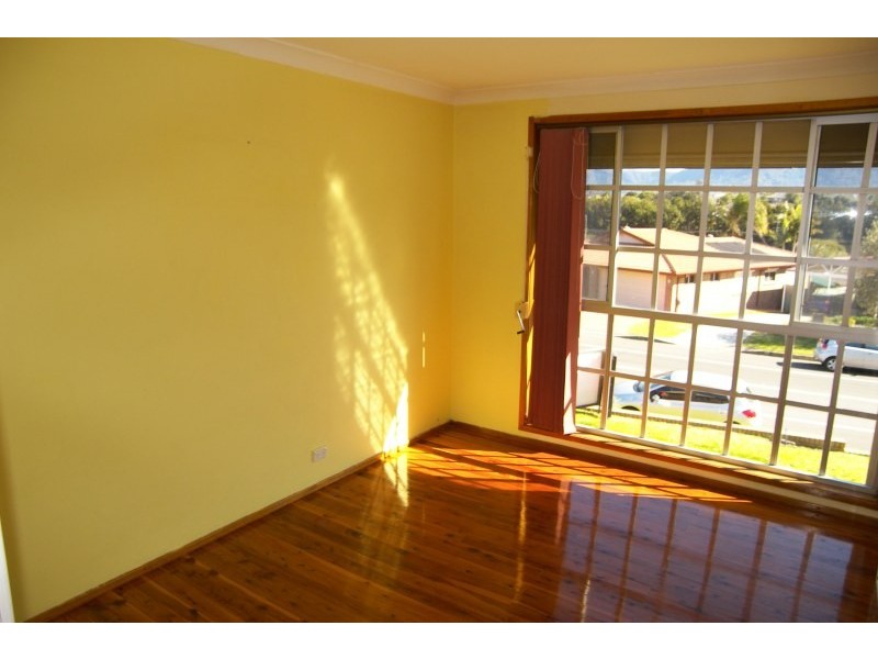 49 Compton Street, Dapto NSW 2530