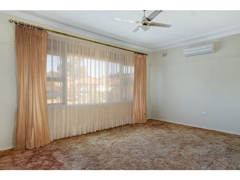 58 Parkside Drive, Dapto NSW 2530