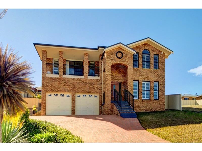 18 Rosemount Street, Dapto NSW 2530