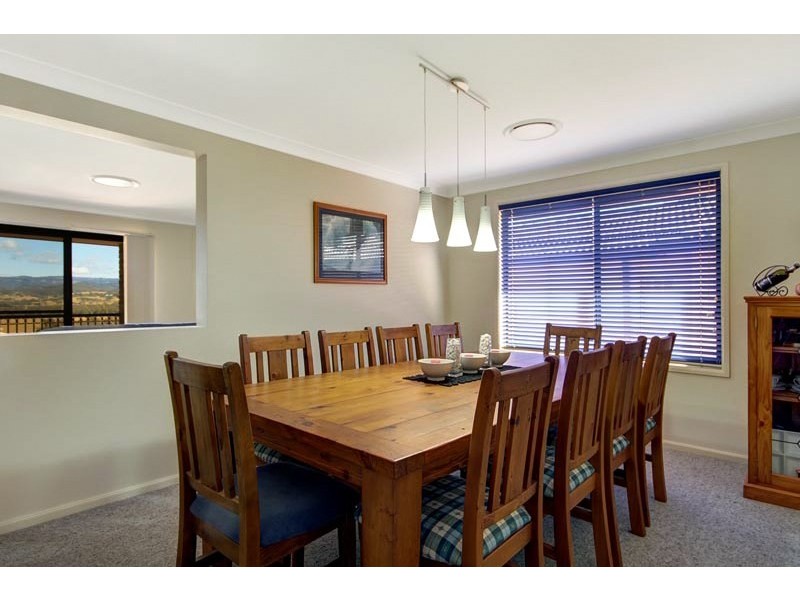 18 Rosemount Street, Dapto NSW 2530