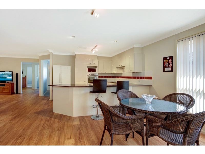 18 Rosemount Street, Dapto NSW 2530