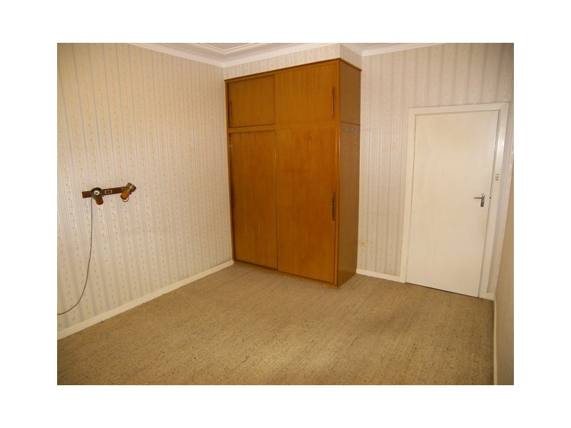 1 Mcpaul Avenue, Dapto NSW 2530