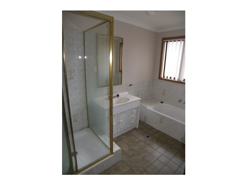 5 Ballentine Place, Horsley NSW 2530