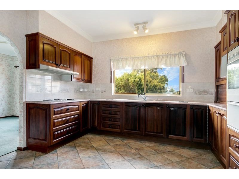 2/18 Rowland Avenue, Wollongong NSW 2500