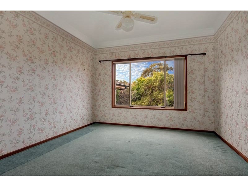 2/18 Rowland Avenue, Wollongong NSW 2500