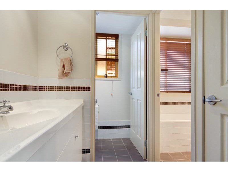 55 Sunnybank Crescent, Horsley NSW 2530