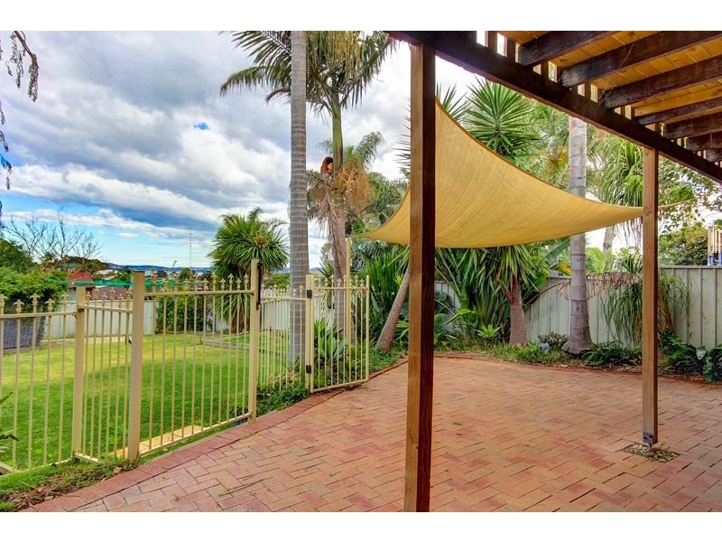 31 Thirroul Road, Kanahooka NSW 2530
