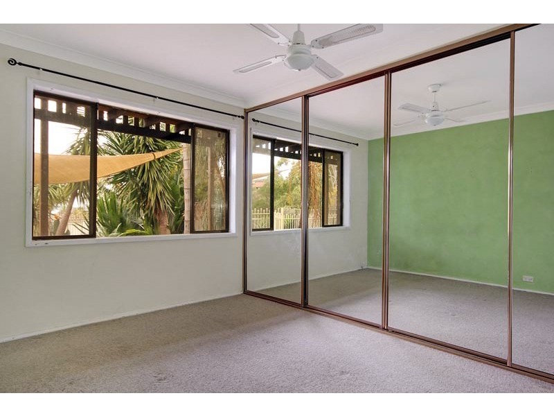 31 Thirroul Road, Kanahooka NSW 2530