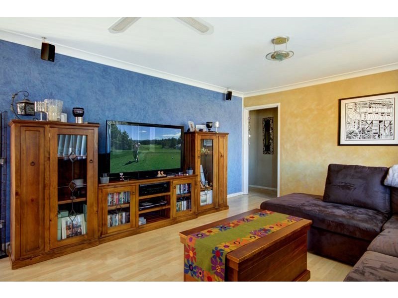 26 Bangaroo Avenue, Dapto NSW 2530