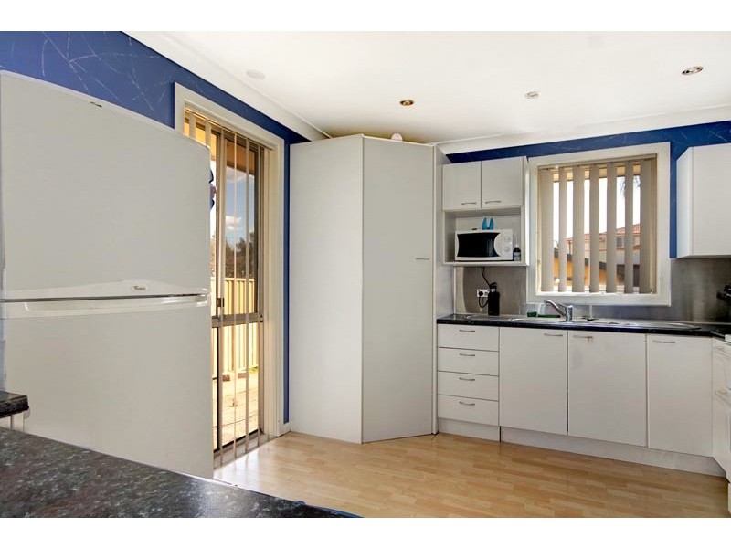 26 Bangaroo Avenue, Dapto NSW 2530