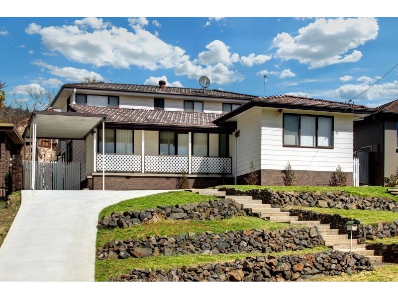 33 Edgeworth Avenue, Kanahooka NSW 2530