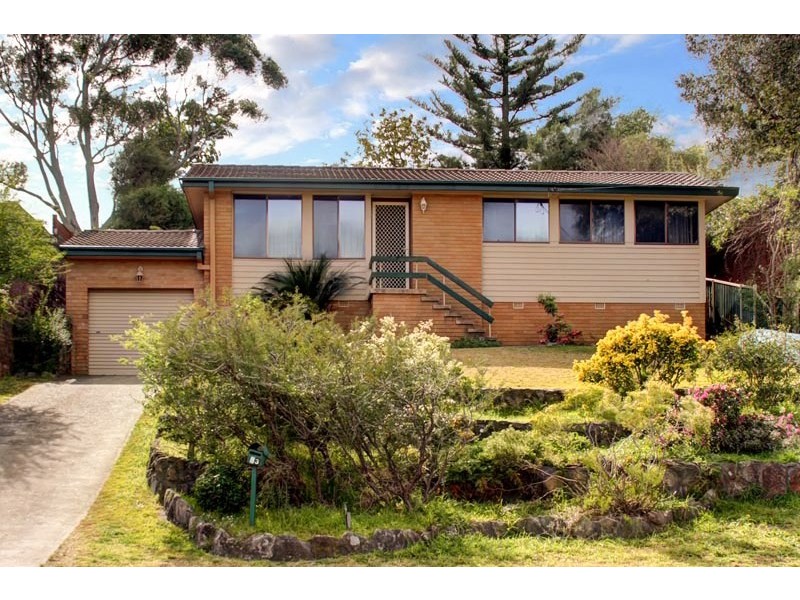 83 Tait Avenue, Kanahooka NSW 2530