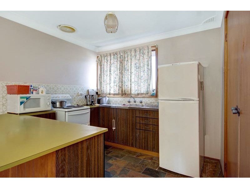 83 Tait Avenue, Kanahooka NSW 2530