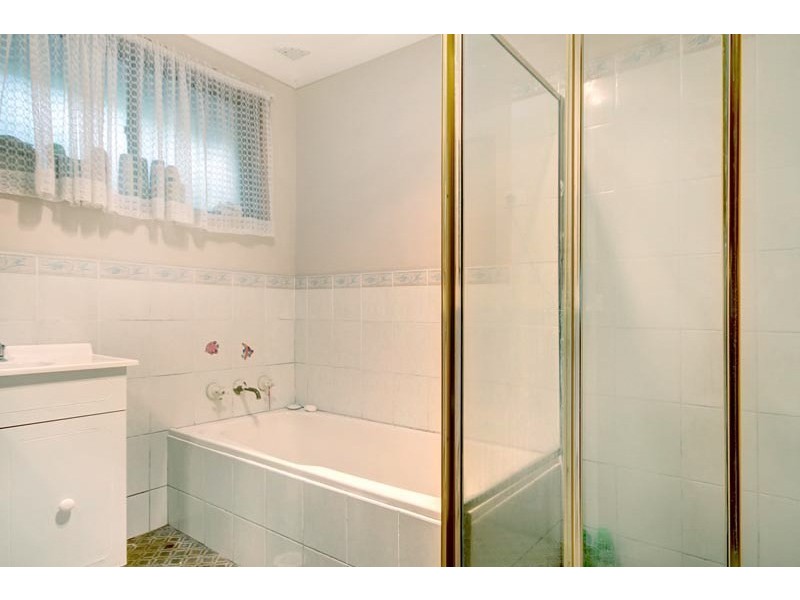 83 Tait Avenue, Kanahooka NSW 2530
