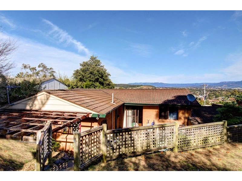 83 Tait Avenue, Kanahooka NSW 2530