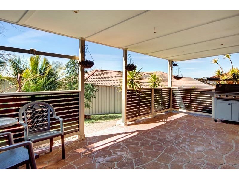 65 Horsley Drive, Horsley NSW 2530